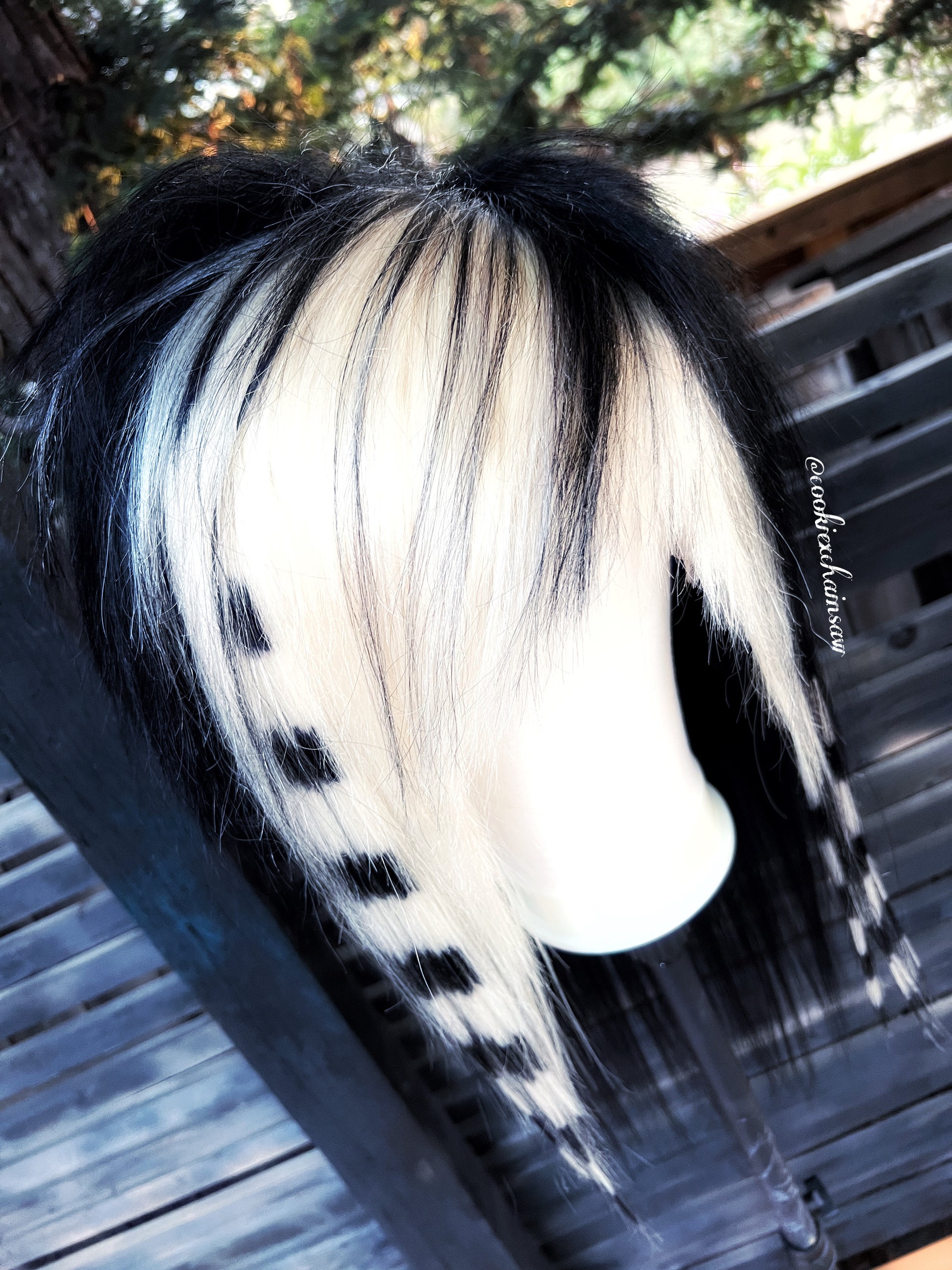 black & platinum
